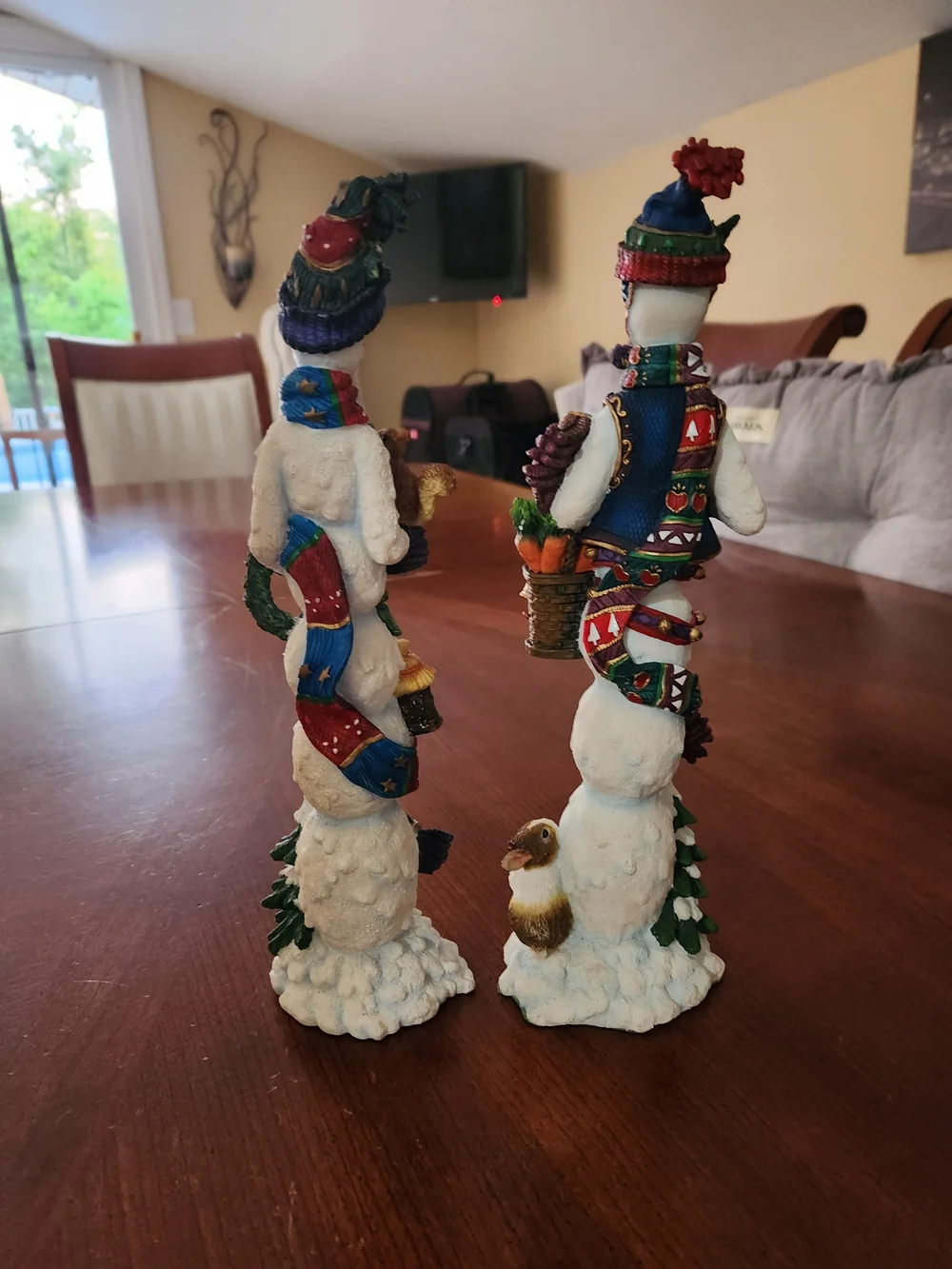 2000 Lenox 1ft Tall Multicolored Snowman Figurine Pair (Rabbit Missing Ear)